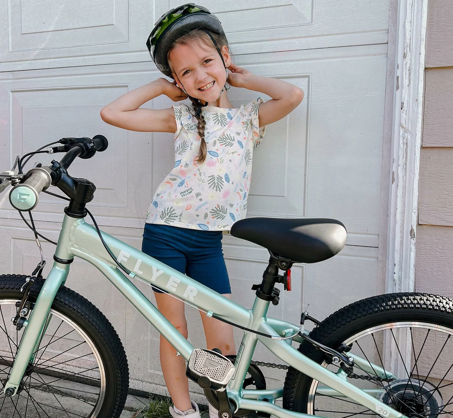 Flyer 20'' Kids' Bike - Image 37