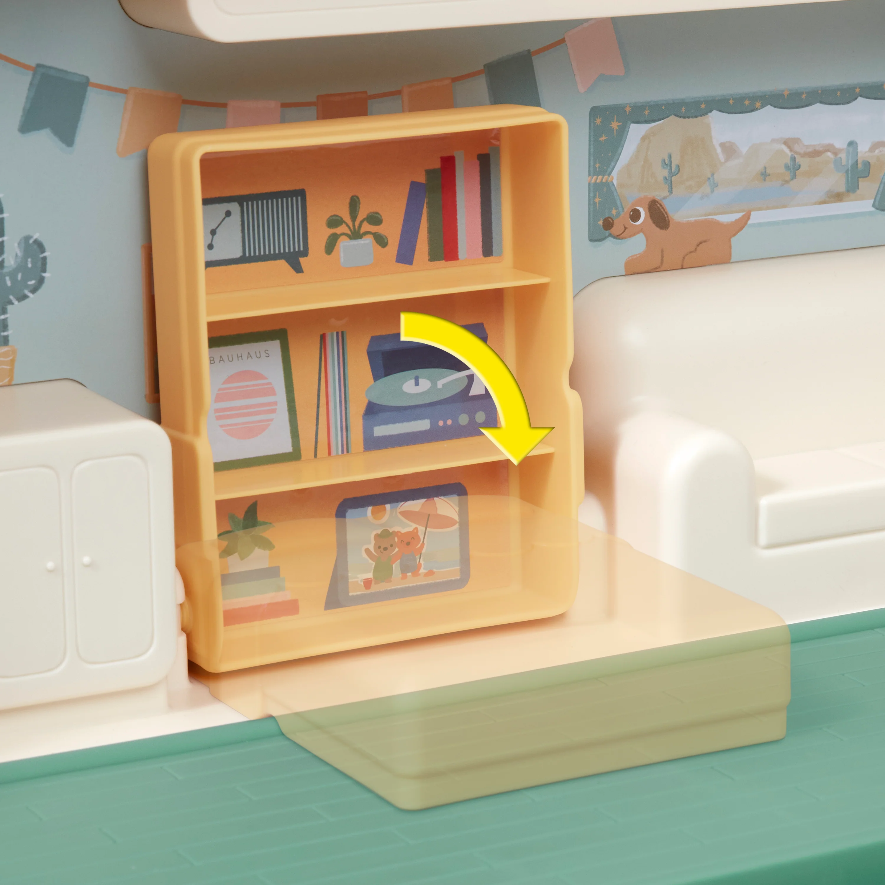 Park & Play Camper - Image 10