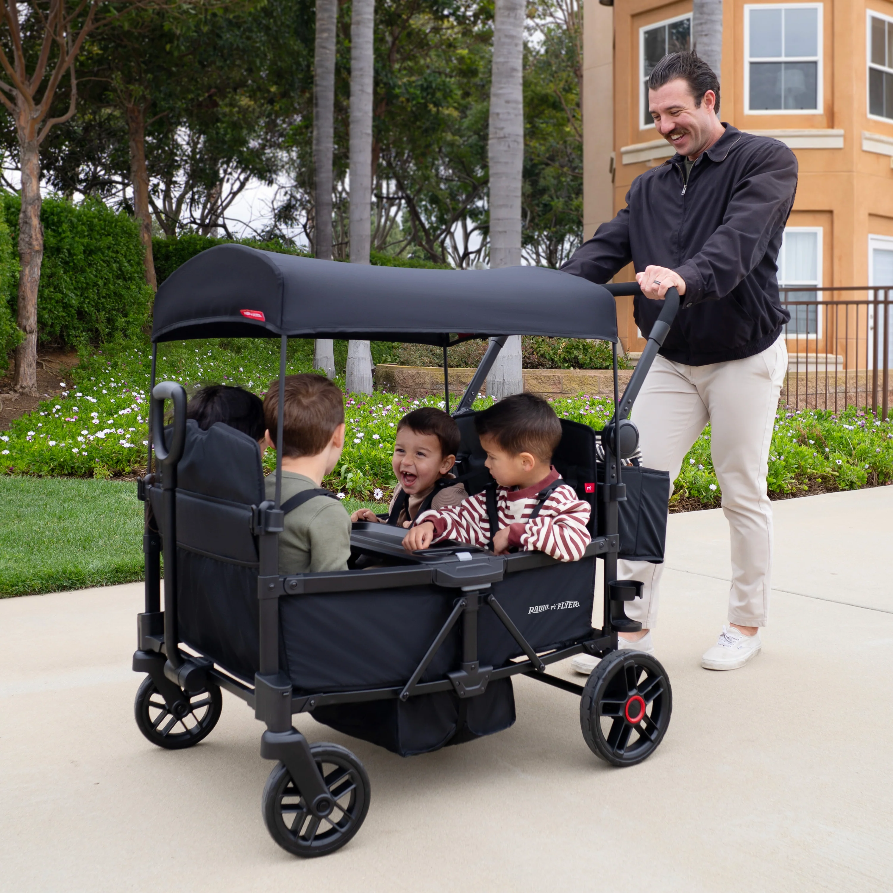 Voya™ 2.0 4-Seat Stroller Wagon - Image 5