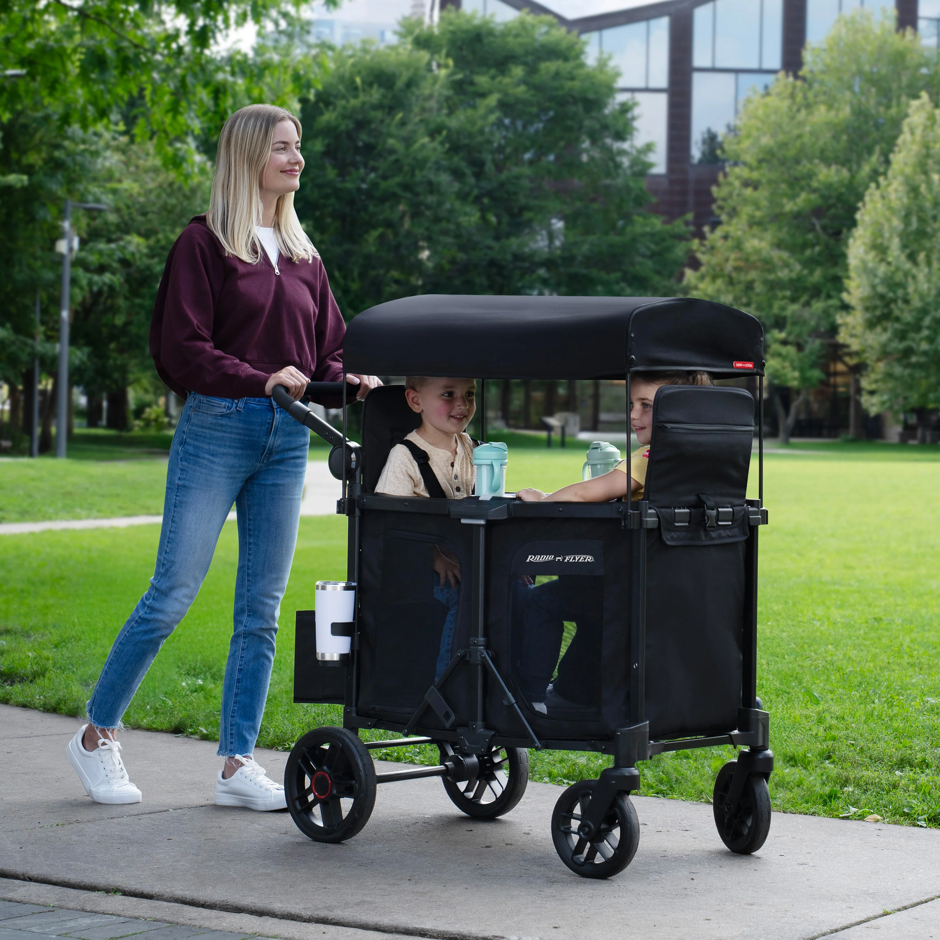 Voya™ 2.0 XT 2-Seat Stroller Wagon - Image 8